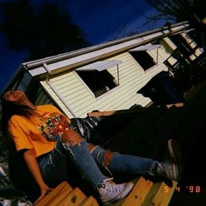 Meet your Posher, Amelia